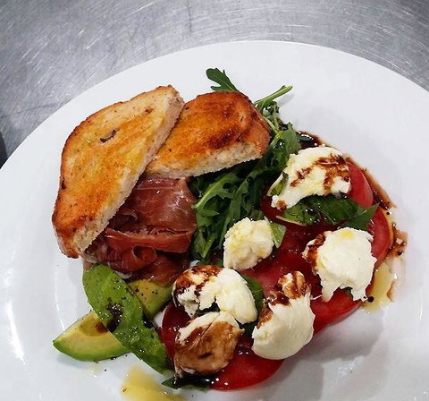 The Teal Turtle Cafe - Tourism Noosa 1