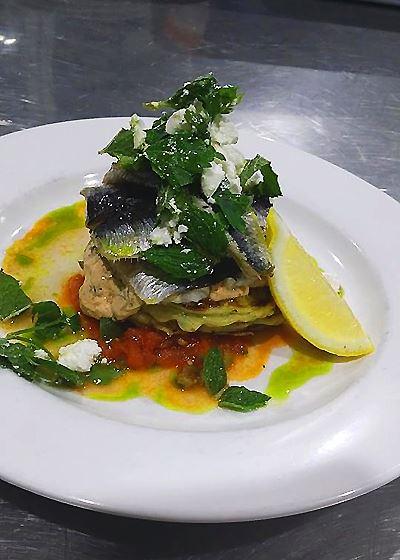 The Teal Turtle Cafe - Tourism Noosa 8