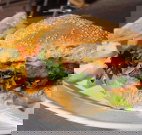 The Commercial Hotel - Tourism Noosa