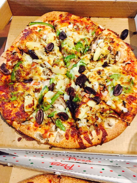 T-Mans Pizza - Tourism Noosa 0