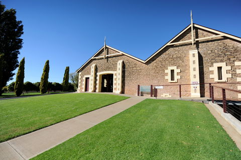 Wynns Coonawarra Estate Cellar Door - Tourism Noosa 0