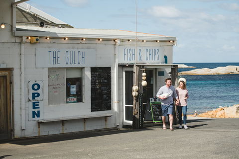 The Gulch Fish & Chips - Tourism Noosa 0