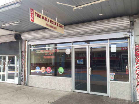 The Mall Pizza And Cafe - Tourism Noosa 0