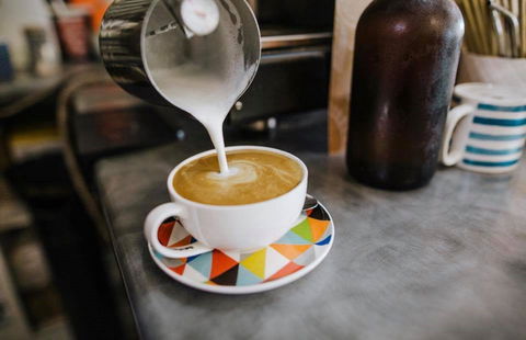 Alicia's Cafe - Tourism Noosa 2