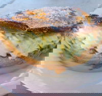 Ray's Hot Bread - Tourism Noosa