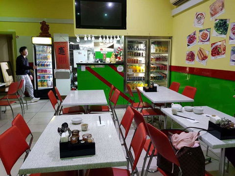 Suzie Wong Chinese Resturant - Tourism Noosa 0