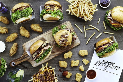 Burgers Anonymous X Hopstix - Tourism Noosa 0