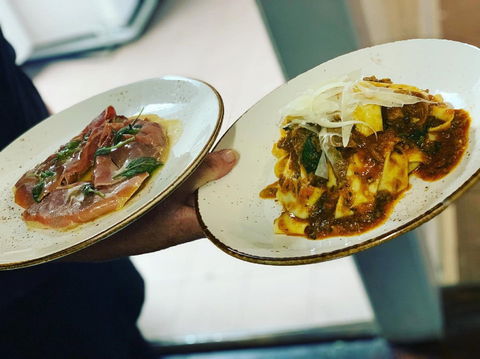 Italian Cottage Restaurant - Tourism Noosa 0