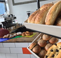Three Birds Bakery - Tourism Noosa