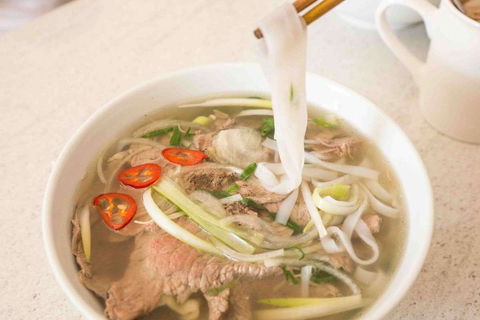 Pho Rolls 62 - Tourism Noosa 0