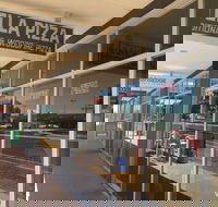 Stella Pizza - Tourism Noosa