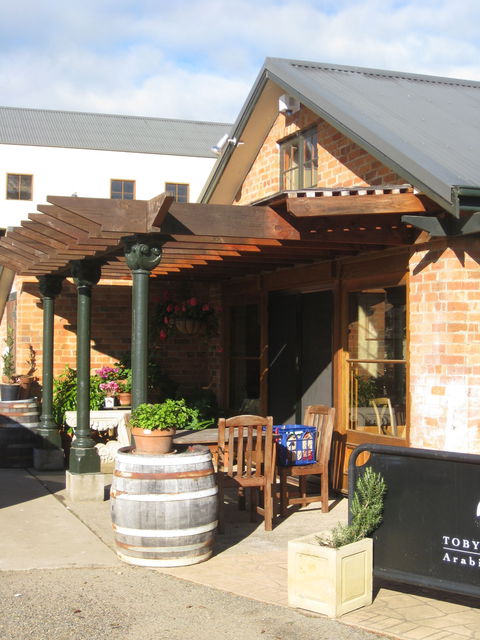 Eling Forest Cellar Door And Cafe - Tourism Noosa 1