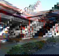Mogo Fudge and Ice Cream /  Courtyard Cafe / Lots of Lollies Mogo - Tourism Noosa