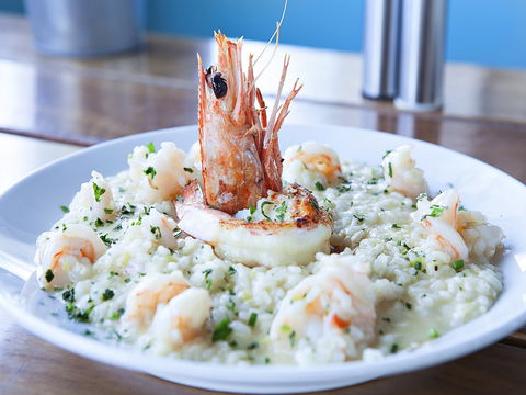 Northbeach Pavilion Pizza Restaurant, Bar And Kiosk - Tourism Noosa 2