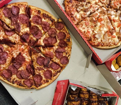 Pizza Hut - Caroline Springs - Tourism Noosa 0