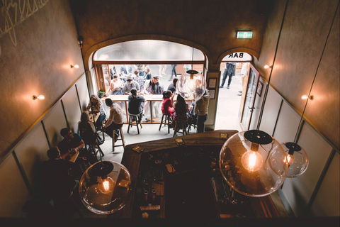 Alfred's Bar - Tourism Noosa 1