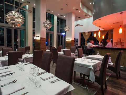 Artichoke Restaurant And Bar - Tourism Noosa 1