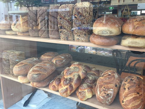 Baker In The Rye - Tourism Noosa 0