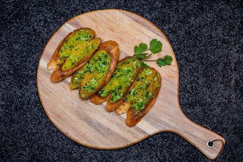 Cinnamons Restaurant - Tourism Noosa 0