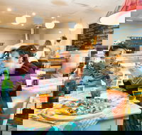 Earth Oven Wood Fired Pizza - Tourism Noosa