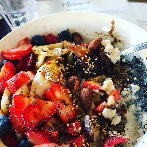 Hakan's - Tourism Noosa 0