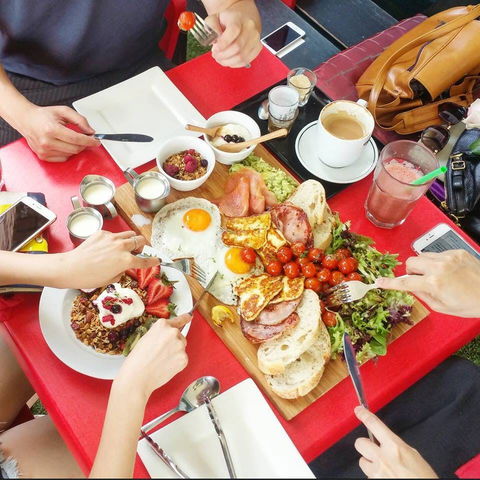 Kith 'n' Chow - Tourism Noosa 0