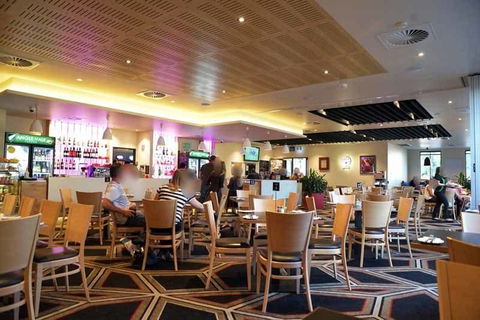 Angle Vale Tavern - Tourism Noosa 0