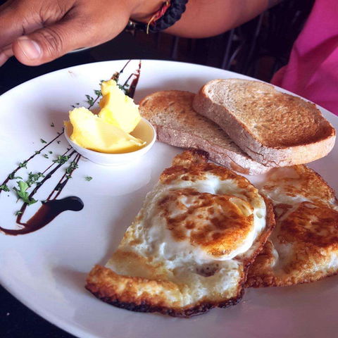 Il Centro - Tourism Noosa 0