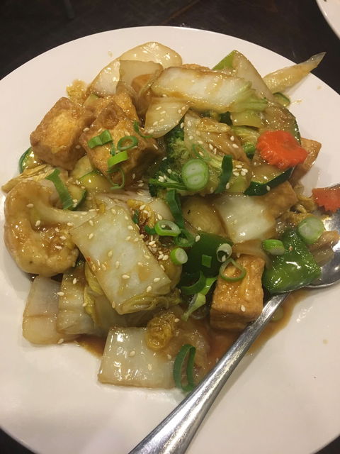 Mr Deng's Chinese Restaurant - Tourism Noosa 0