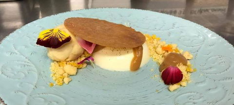 A Treat Of France - Tourism Noosa 0