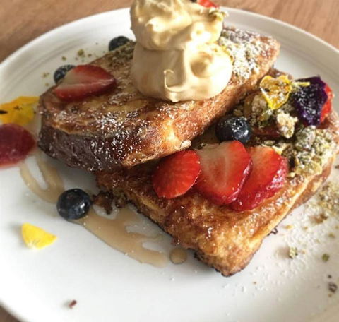 Ajanta - Tourism Noosa 8