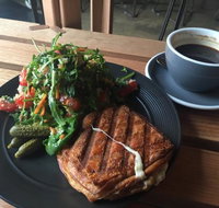 Abbots and Kinney - Tourism Noosa