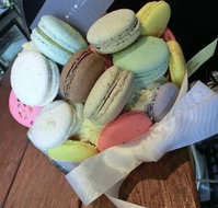 Astonish Patisserie - Tourism Noosa