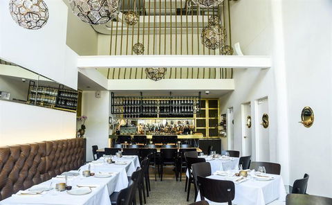 Aristotle's Neutral Bay - Tourism Noosa 15