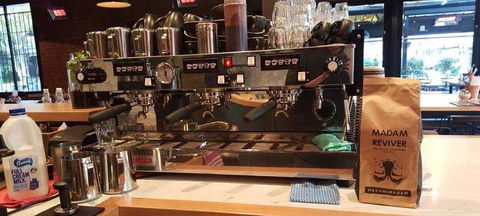 Attaboy Roy - Tourism Noosa 3