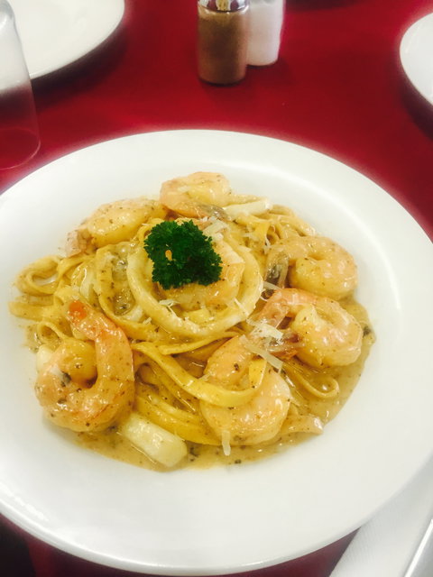 Woodford Seafood & Curry House - Tourism Noosa 5