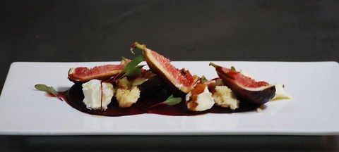 Home Hill Winery Restaurant - Tourism Noosa 1
