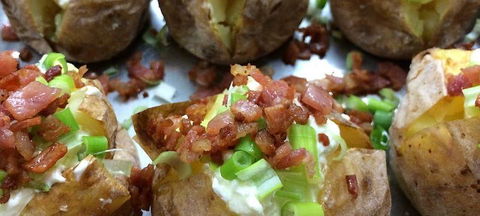 Famished Homestyle Food Bar - Tourism Noosa 1