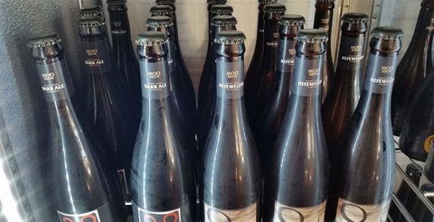 The Hub Pizza & Beer - Tourism Noosa 7