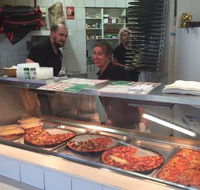 Rocky's Pizza - Tourism Noosa