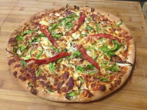 Fannie Bay Super Pizza & La Baia Restaurant - Tourism Noosa 0