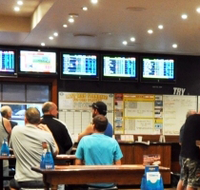 Central Park Tavern - Tourism Noosa