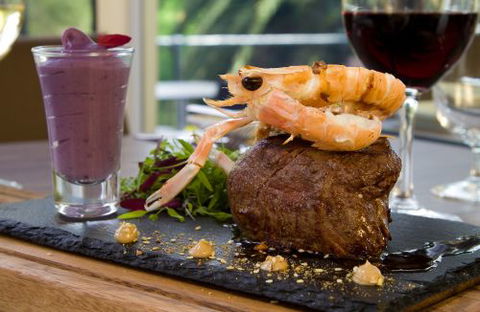 Remington Restaurant - Tourism Noosa 2