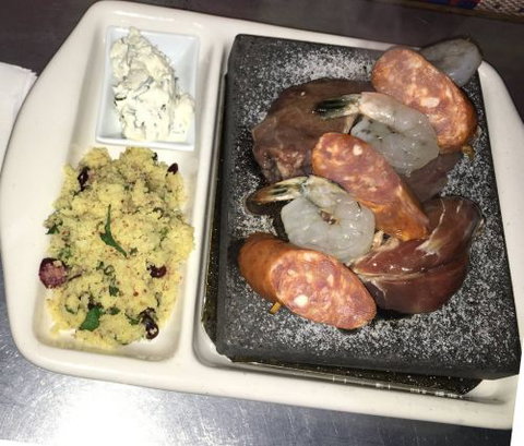 Ritzy Gritz Mexican Stonegrill - Tourism Noosa 3