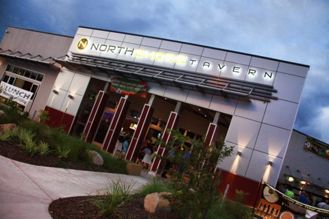 The North Shore Tavern - Tourism Noosa 0