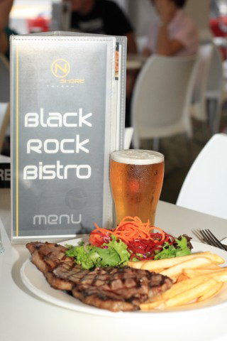 The North Shore Tavern - Tourism Noosa 2