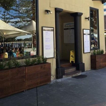 The Old Bank Cafe & Restaurant - Tourism Noosa 0