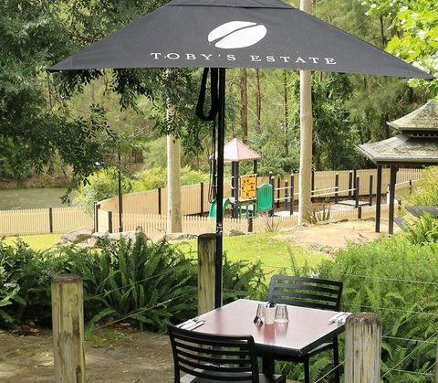 Darwin Ski Club - Tourism Noosa 6