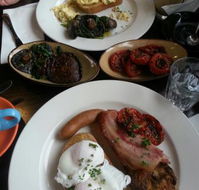 Currency Cafe - Tourism Noosa