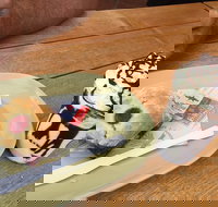 Banjo's St Helens - Tourism Noosa